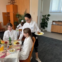 Media-2025-11-02T220336.803